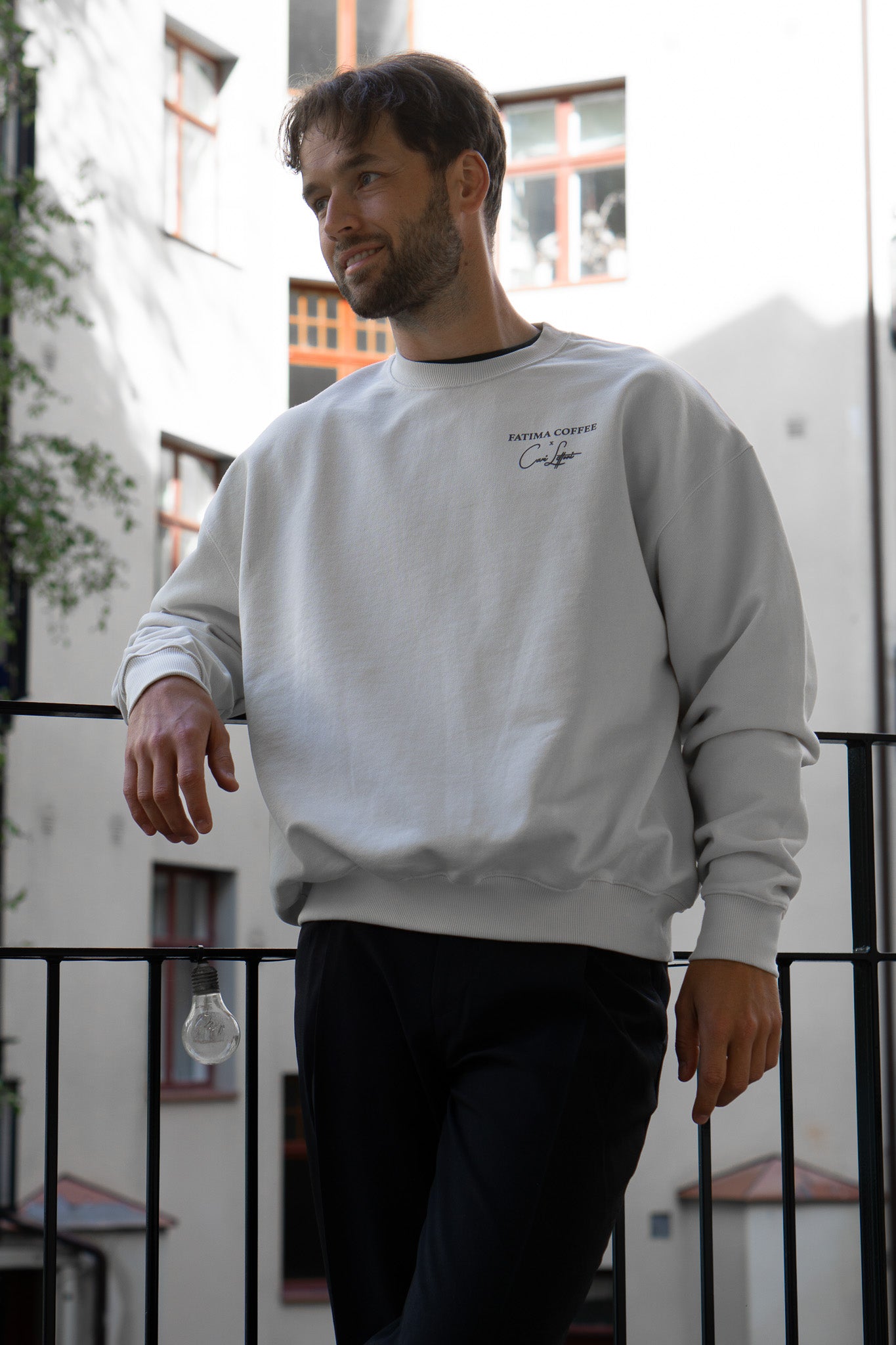 Oversized Sweatshirt | Fatima Coffee x Cari Lettori